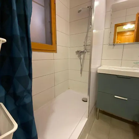 Appartamento Avec Balcon, Proche De Petit-chatel, Avec Wifi - Fr-1-693-68 *